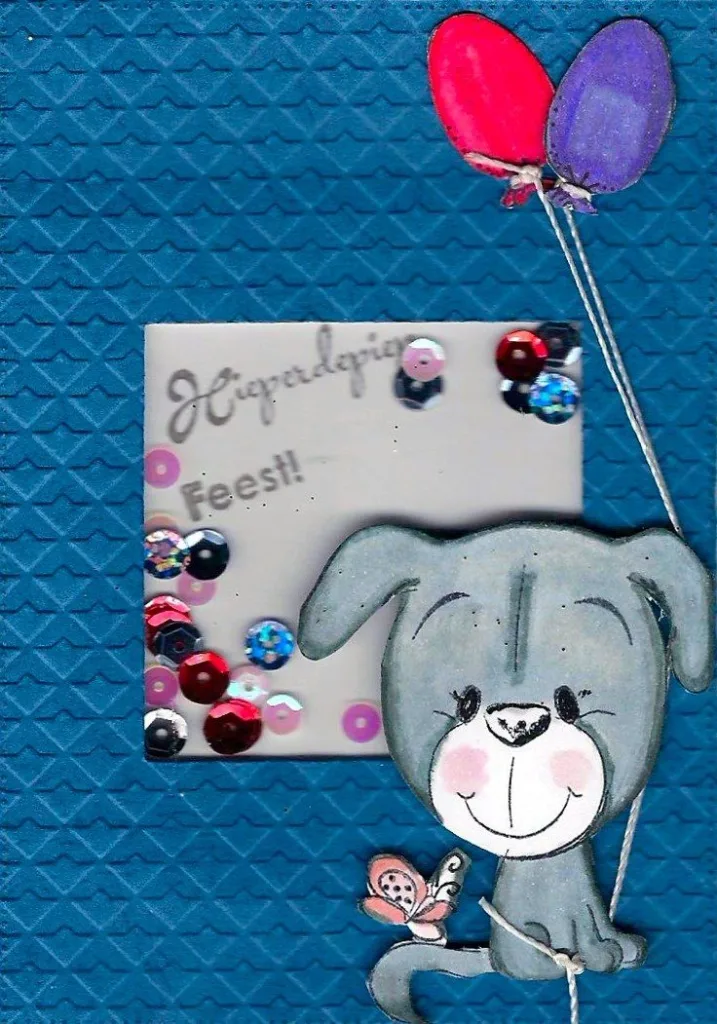 Hondje met ballonnen